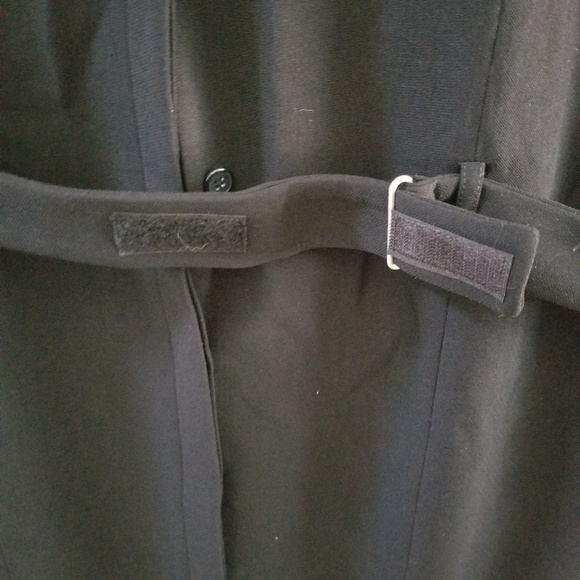 Dress - Picture 8 of 8